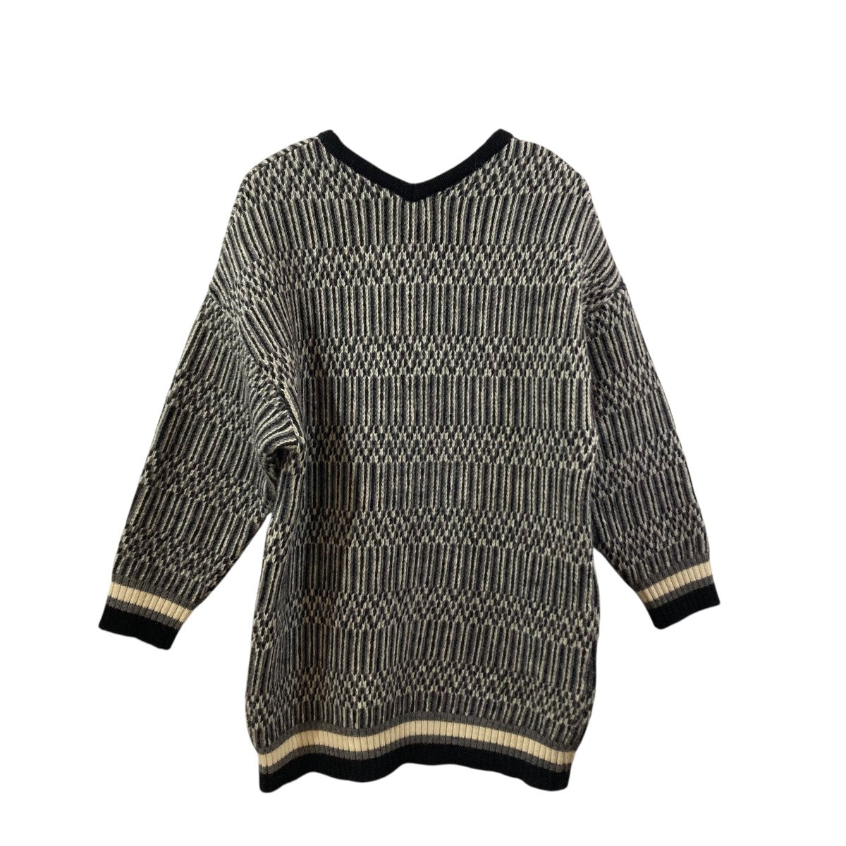 2way twill pattern jaquard knitVネックニット