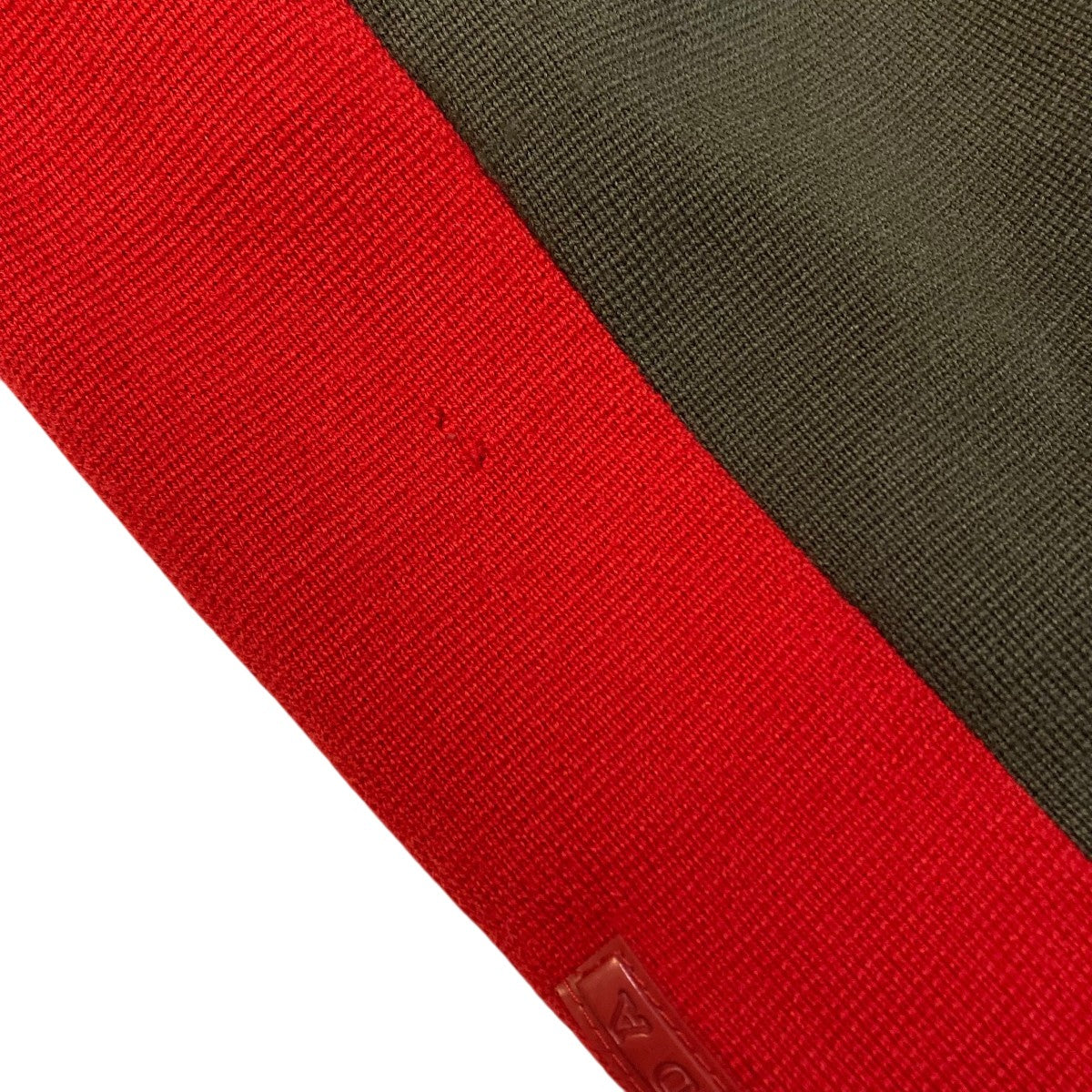 タートルネックニット