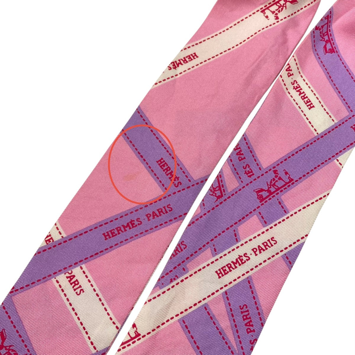 HERMES(エルメス) ボリュデュック柄 ツイリー シルクスカーフ ピンク
