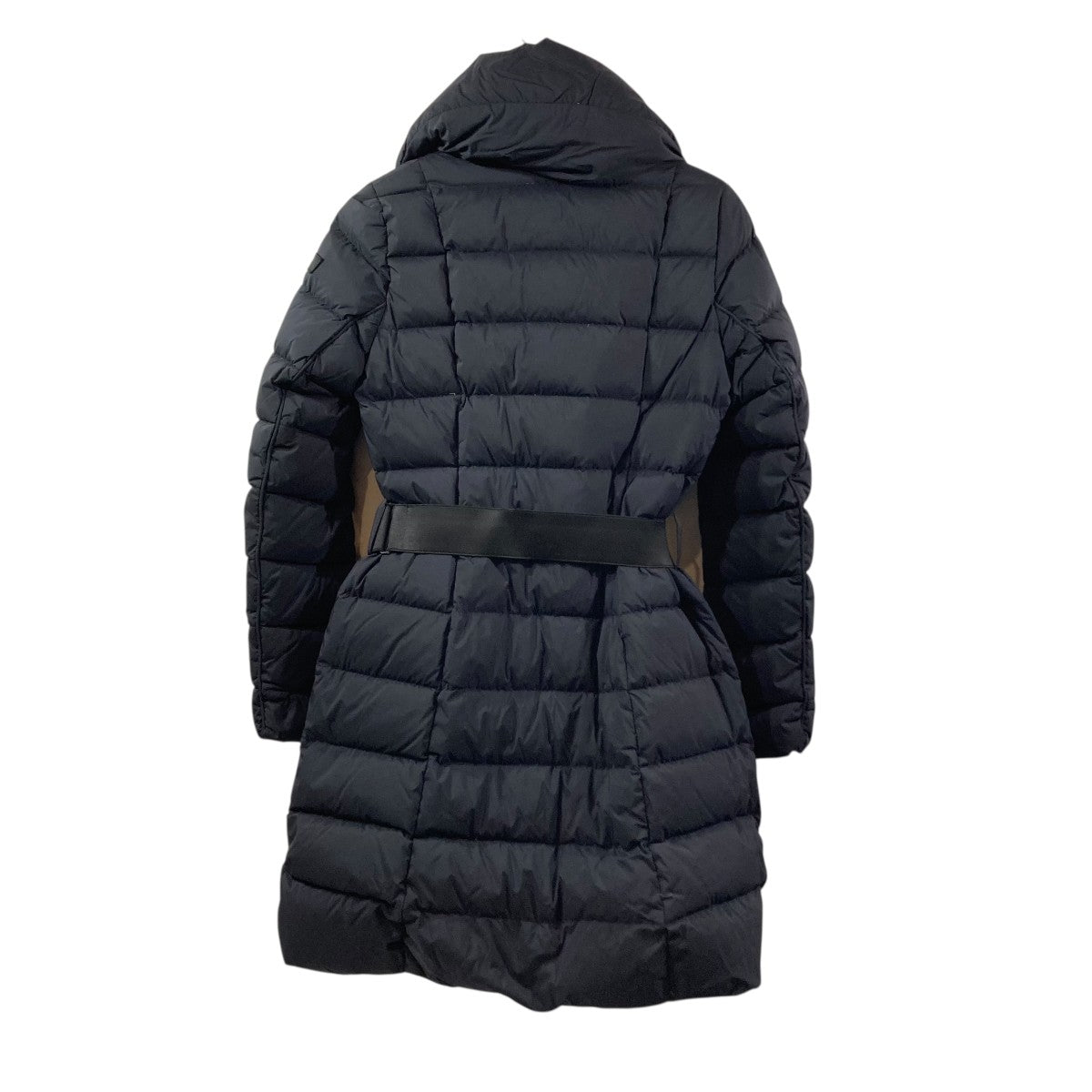 AGOGNAダウンコートLTA19A4697