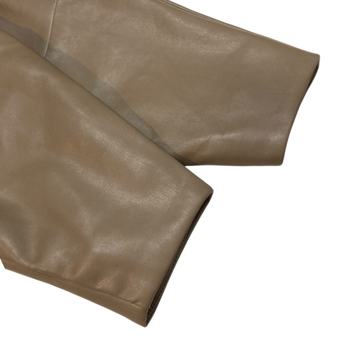 クラネ　レザージャケット　EGG FAKE LEATHER JACKET CLANE（クラネ）の「CLANE クラネ “EGG FAKE LEATHER JACKET” エッグ