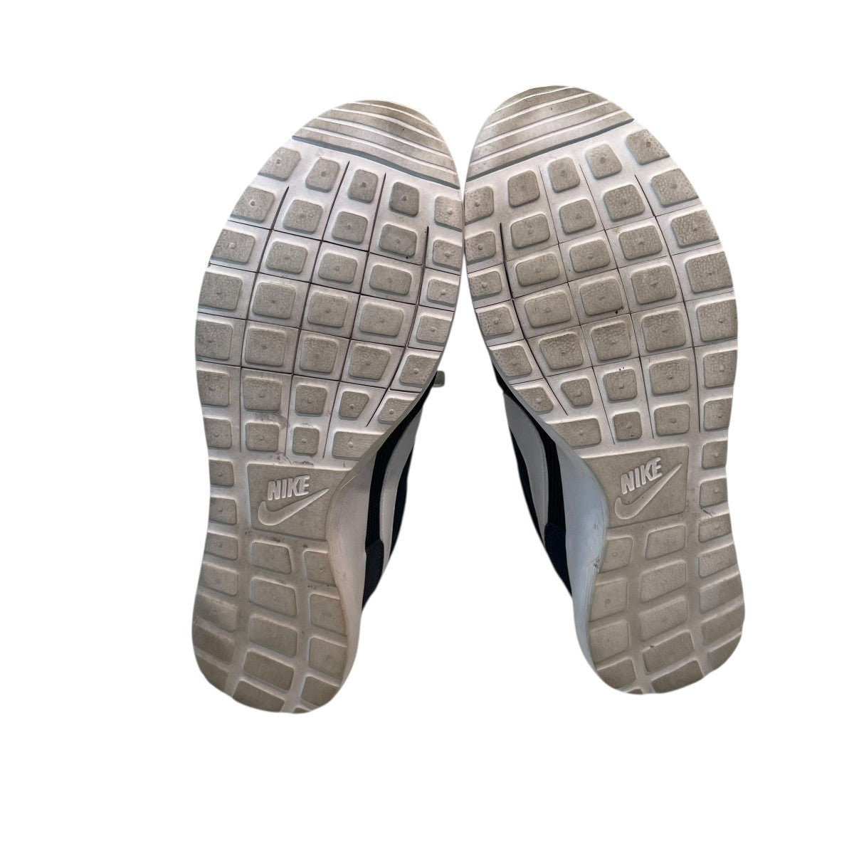 ROSHE DAYBREAK NM FRAGMENTスニーカー826669-410