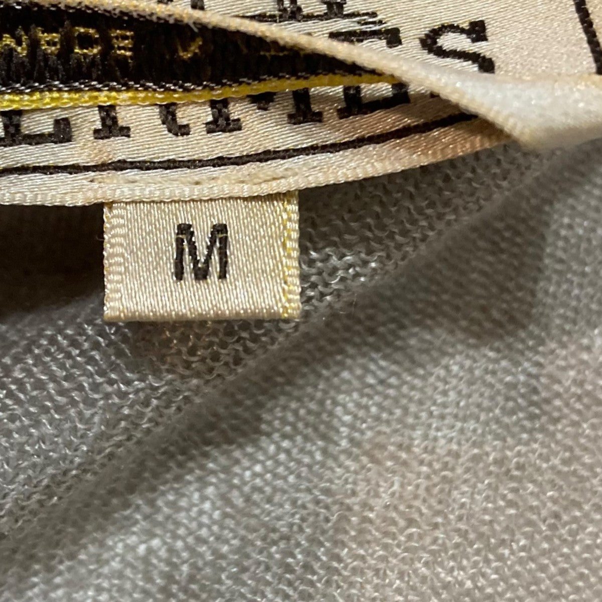 HERMES(エルメス) Vネックニット ベージュ サイズ M｜【公式】カインド