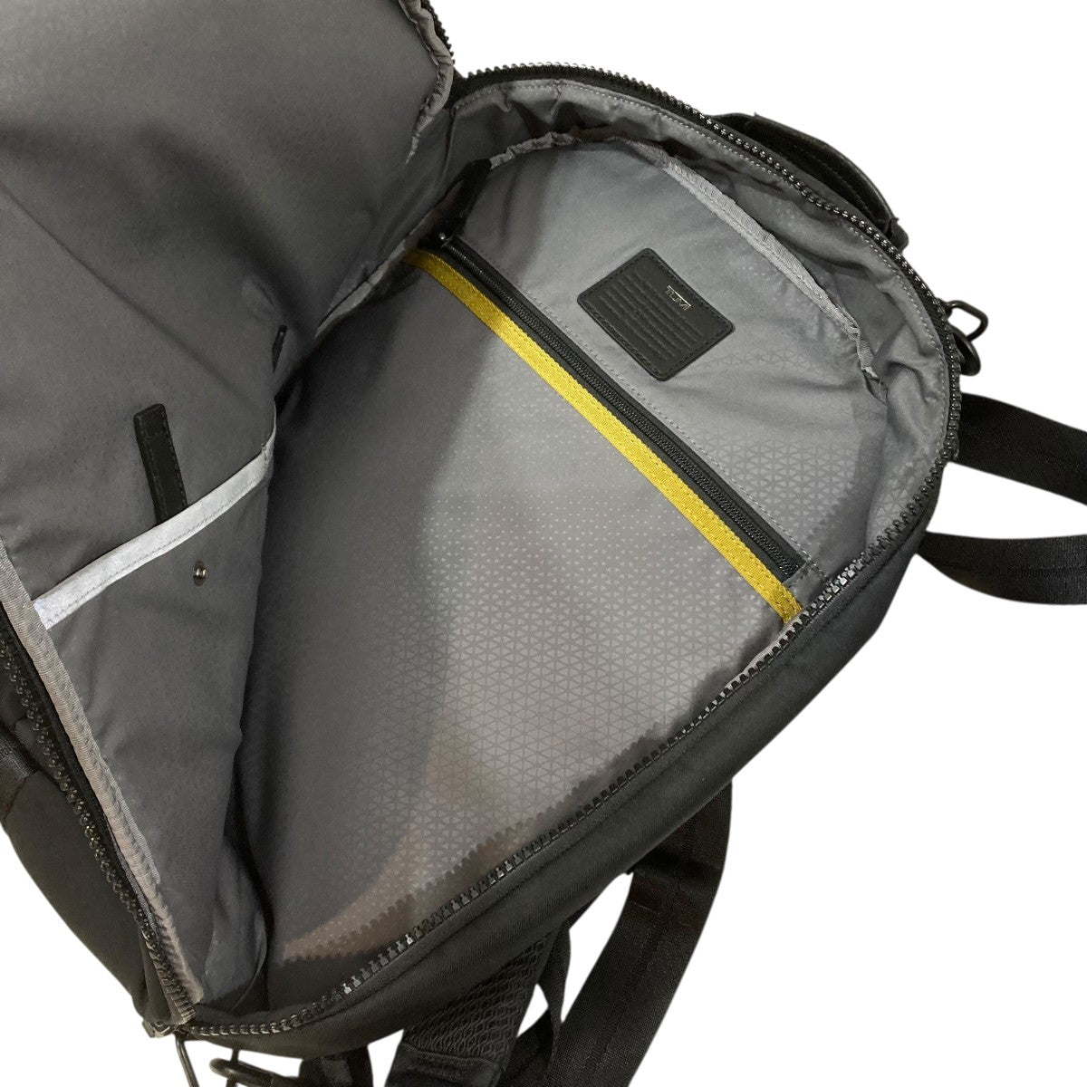 TUMI(トゥミ) TAHOE トレイル コンバーチブル バックパック3WAYバッグ