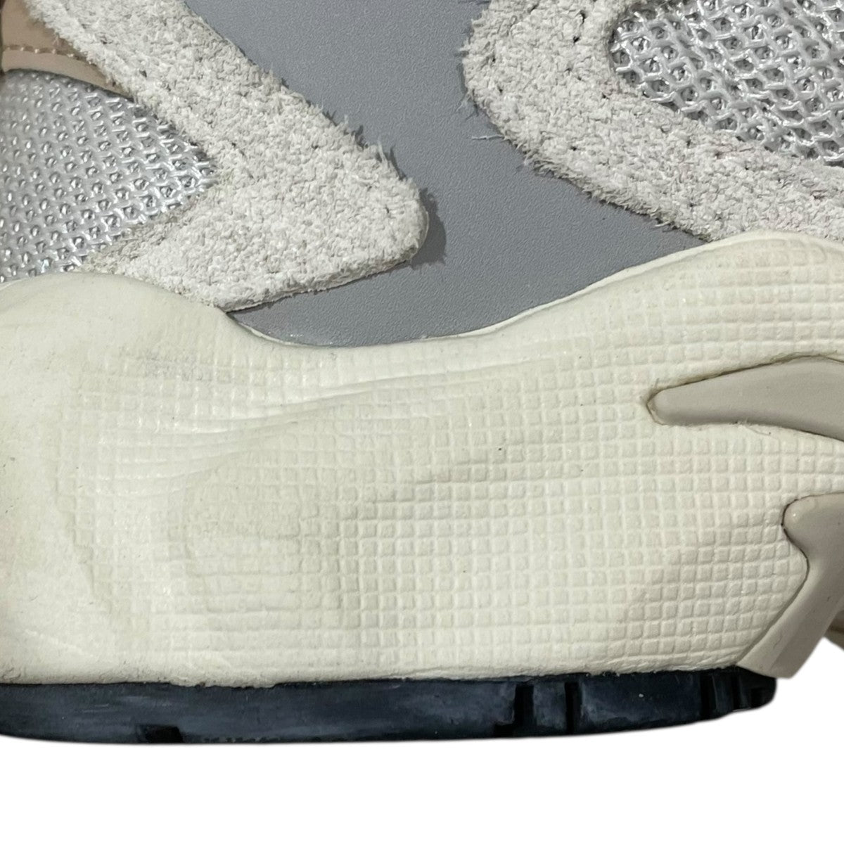 スニーカー ML725UF