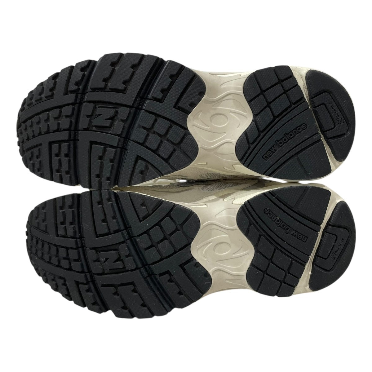 スニーカー ML725UF