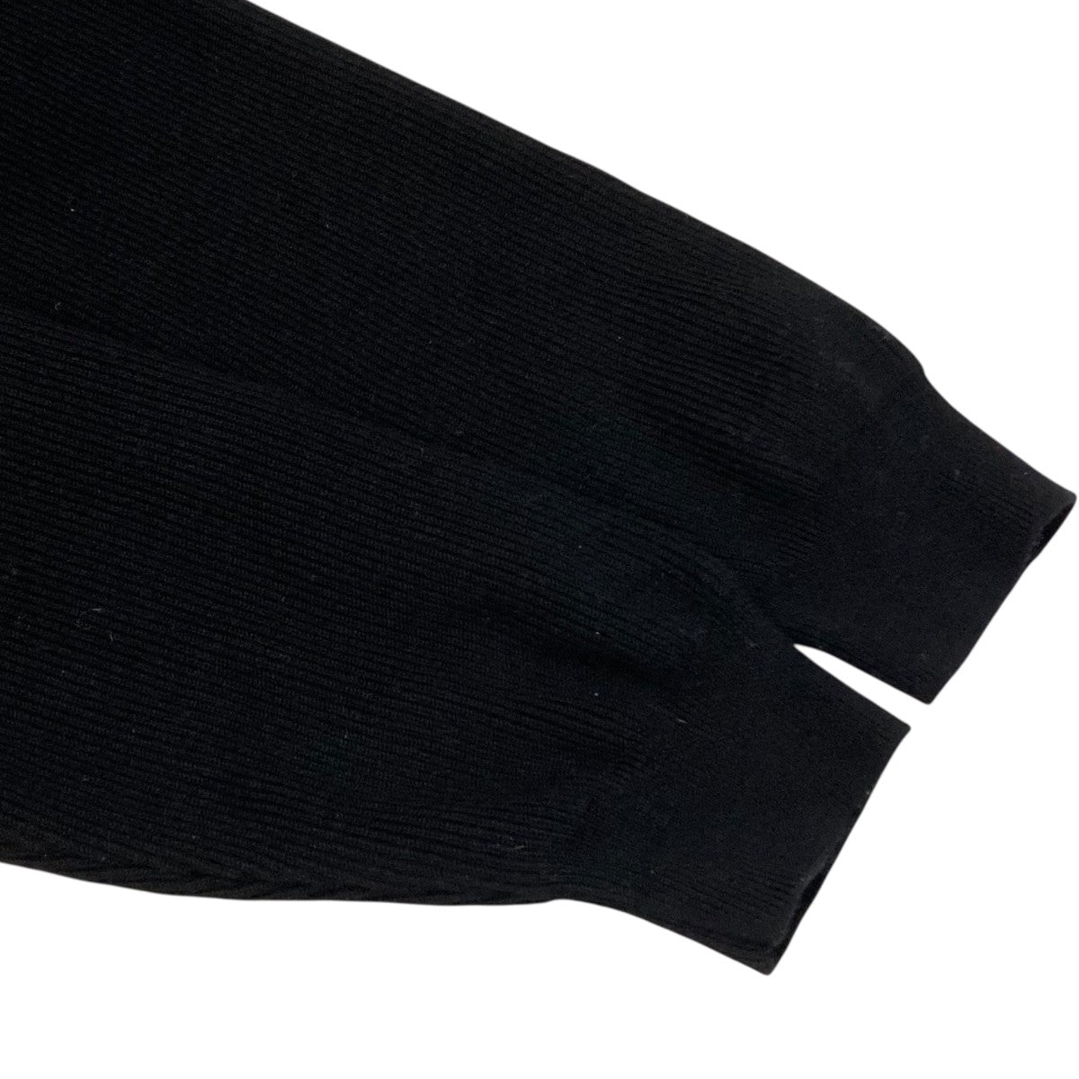 HIGH DENSITY CREW NECKクルーネックニットGU193-80084