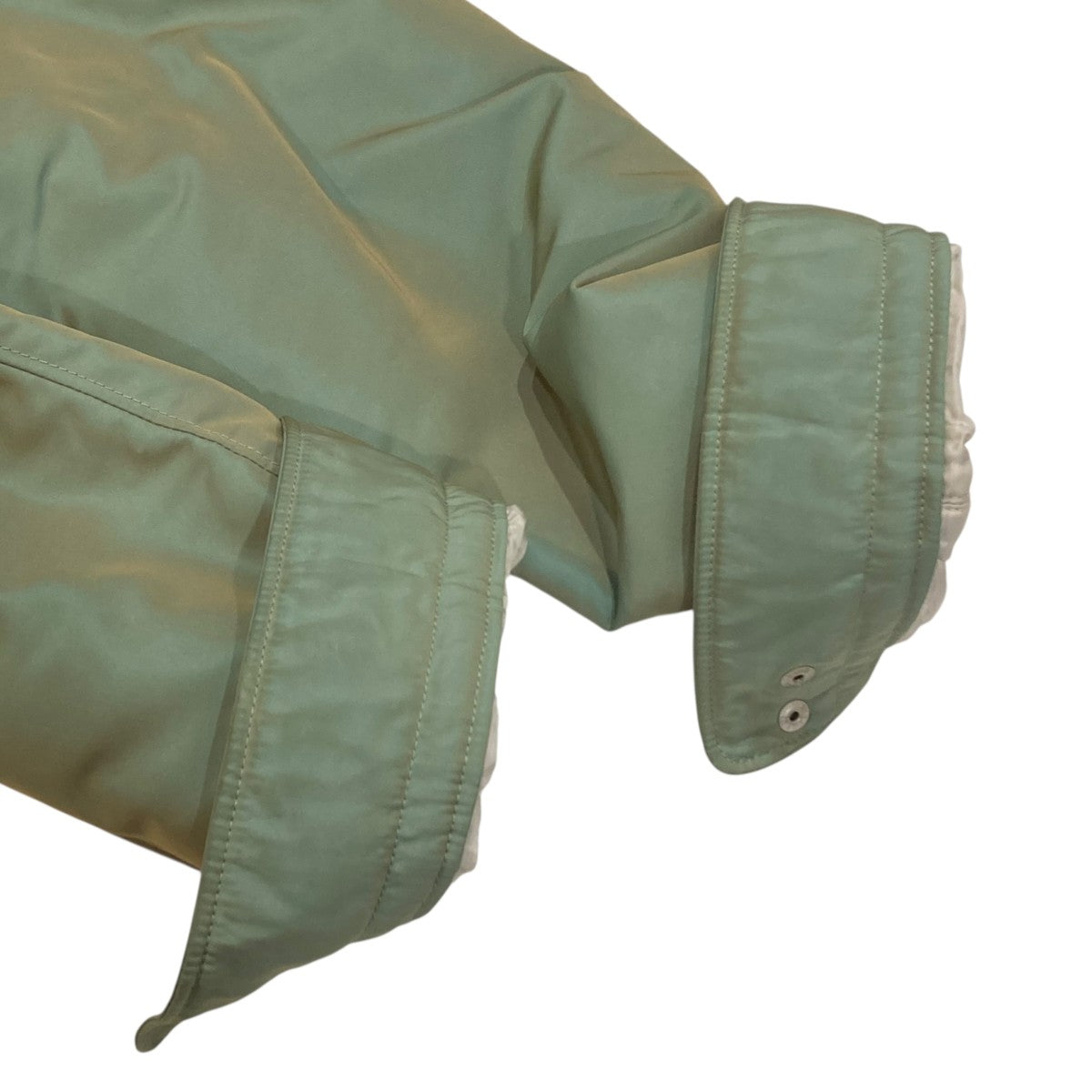 Padded Flight Jacket中綿ジャケット