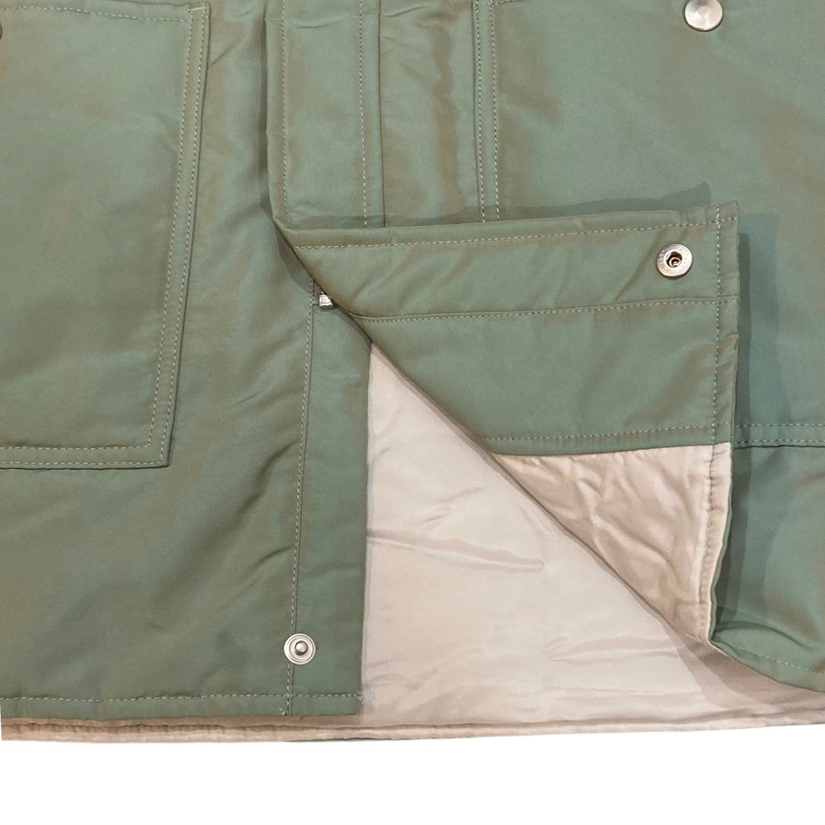 Padded Flight Jacket中綿ジャケット