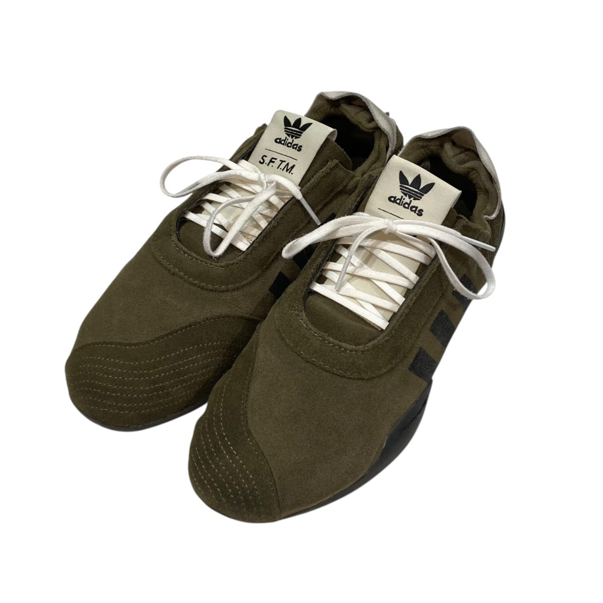 スニーカーHP3515