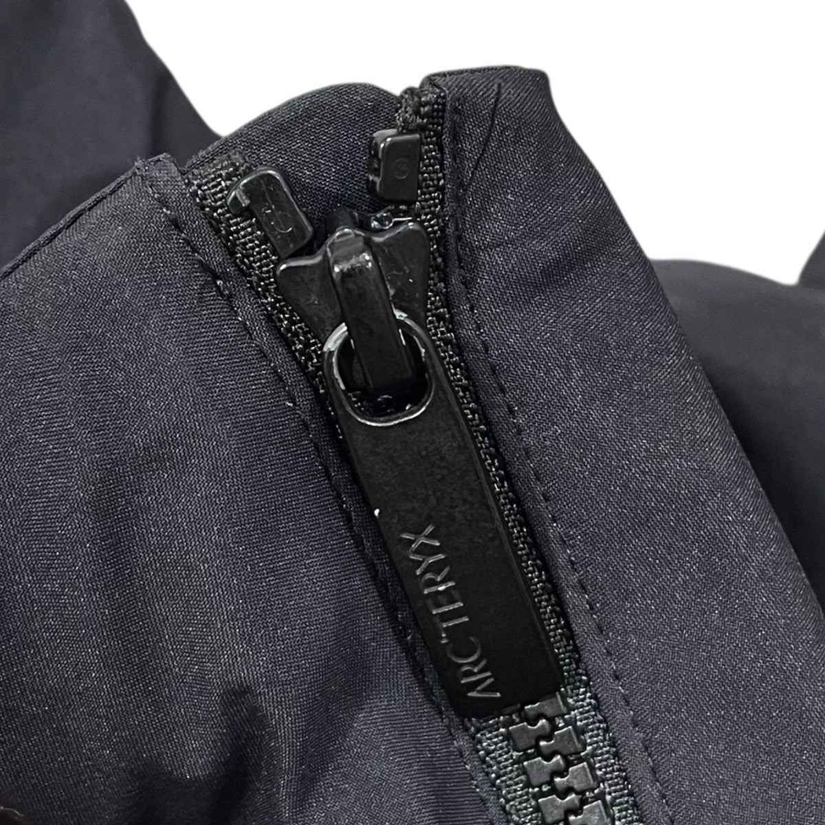 ジップアップフーデッド中綿ジャケット Koda Jacket コダ ジャケット 27290