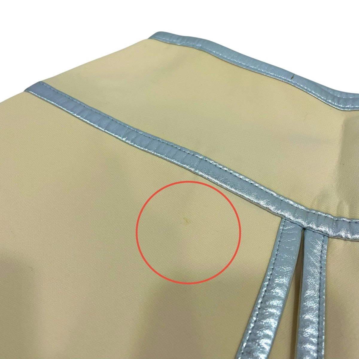 PRADA(プラダ) スカートP121EE P121EE ベージュ サイズ 38｜【公式