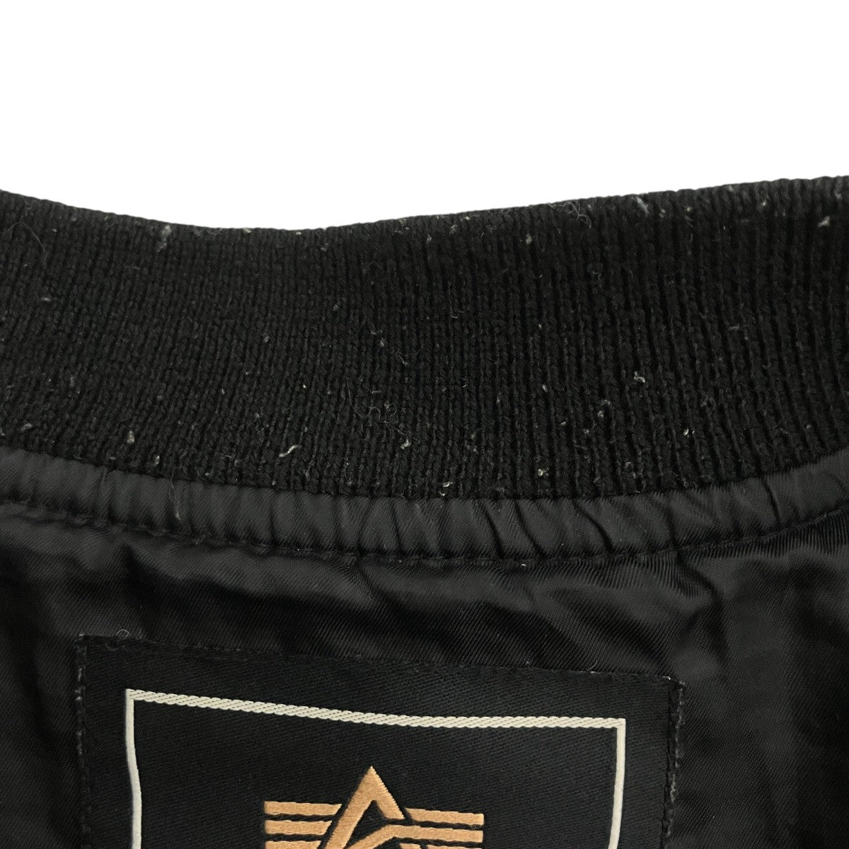 ALPHA INDUSTRIES スカジャン Lサイズ 黒 ALPHA|刺繍スカジャン|【ハードオフ公式通販】オフモール|1040120000043111