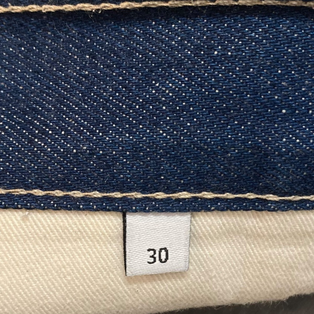 PLEATED JEANデニムパンツ