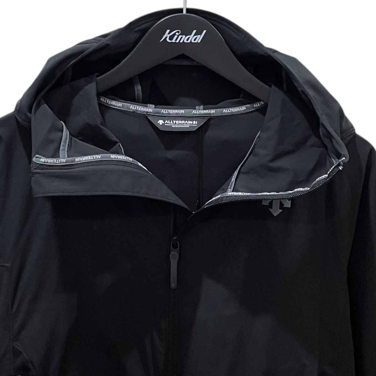 Descente ALLTERRAIN 81 23SS マウンテンパーカー TECH WINDBREAKER テック ウィンドブレーカー D05SWB06U 古着・中古-3枚目のアイテム画像