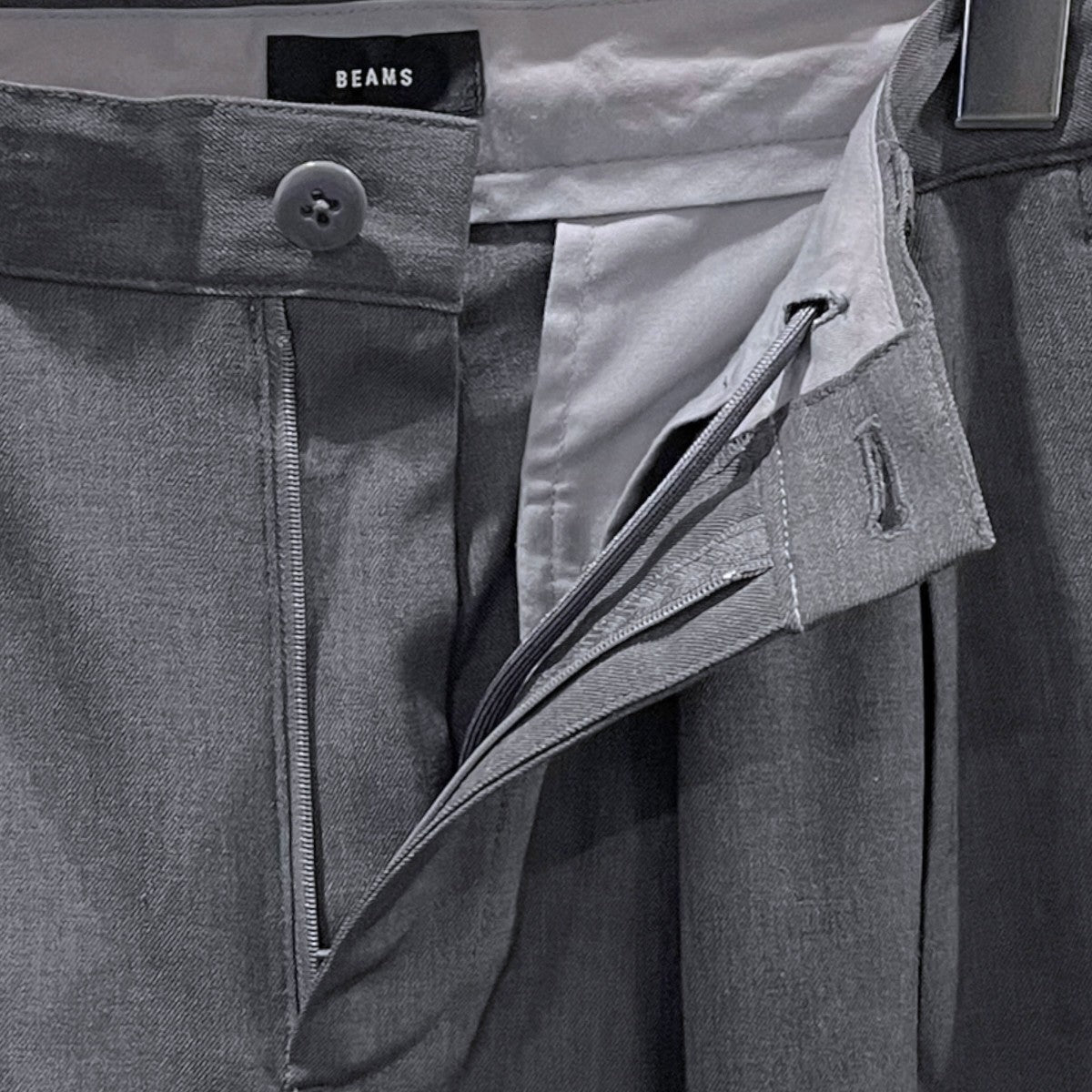BEAMS 24AW スラックスパンツ Wide Straight 2Pleats Slacks ワイドストレート 2プリーツ スラックス 11-23-0581-120 古着・中古-3枚目のアイテム画像
