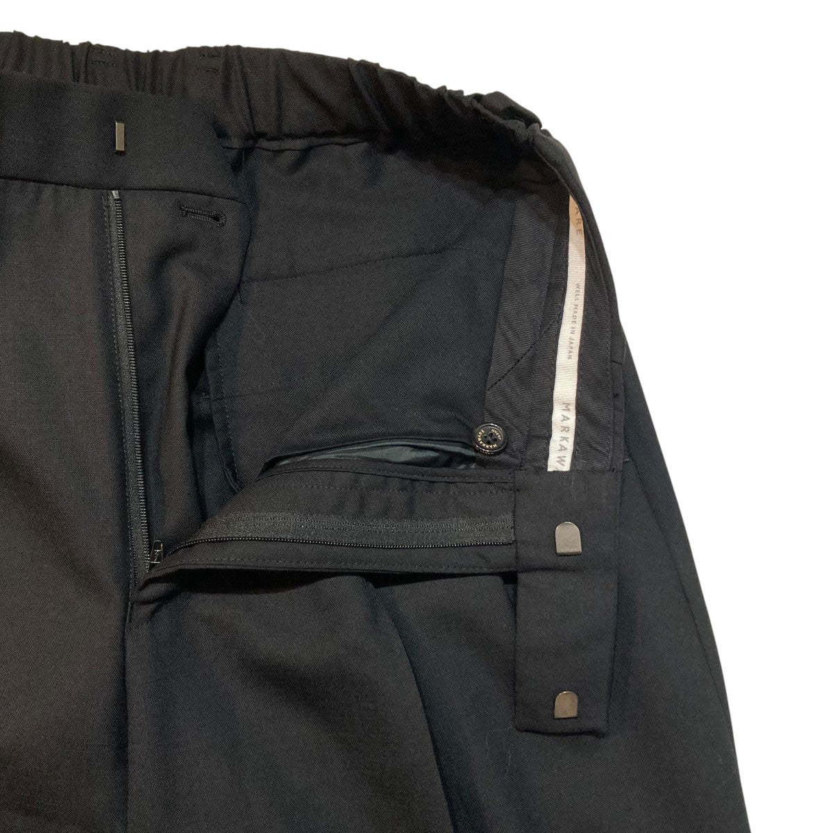 MARKAWARE DOUBLE PLEATED CLASSIC WIDE TROUSERS ORGANIC WOOL TROPICAL スラックス A23A-07PT03C 古着・中古-4枚目のアイテム画像
