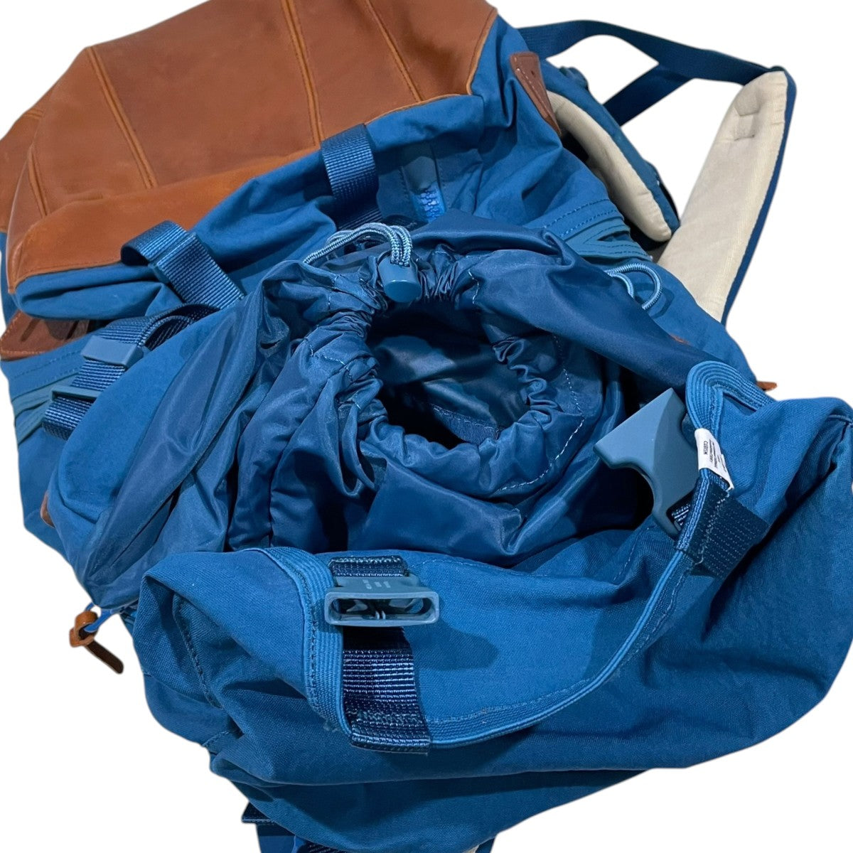 バックパック LAMINARIA 25L ラミナリア 25L