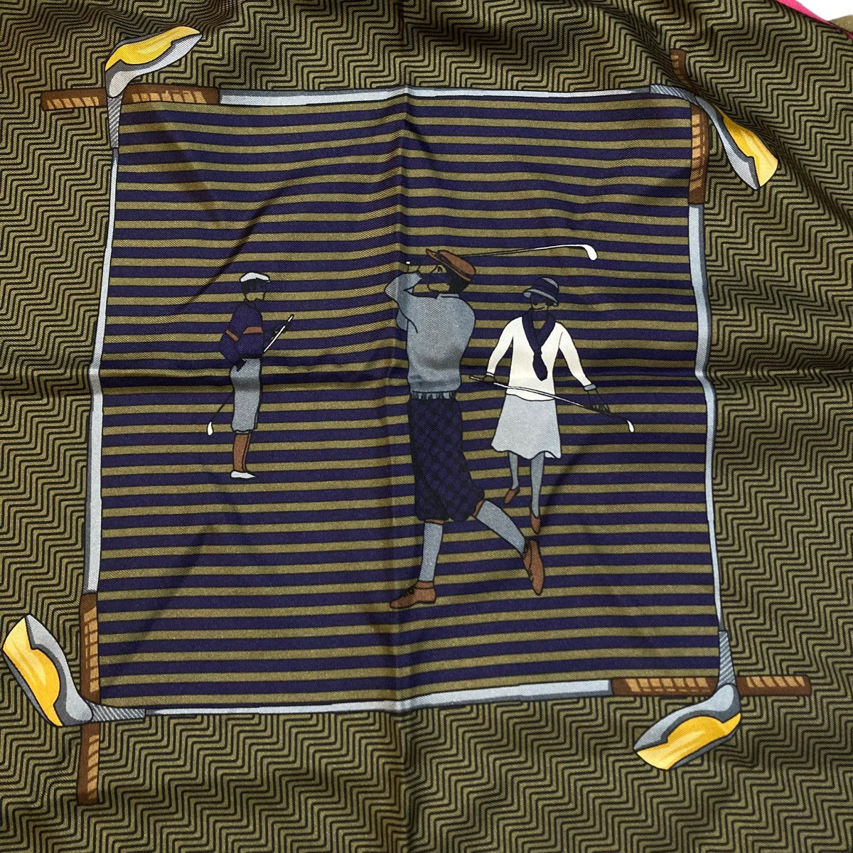 LOEWE ゴルフスカーフ 古着・中古-9枚目のアイテム画像