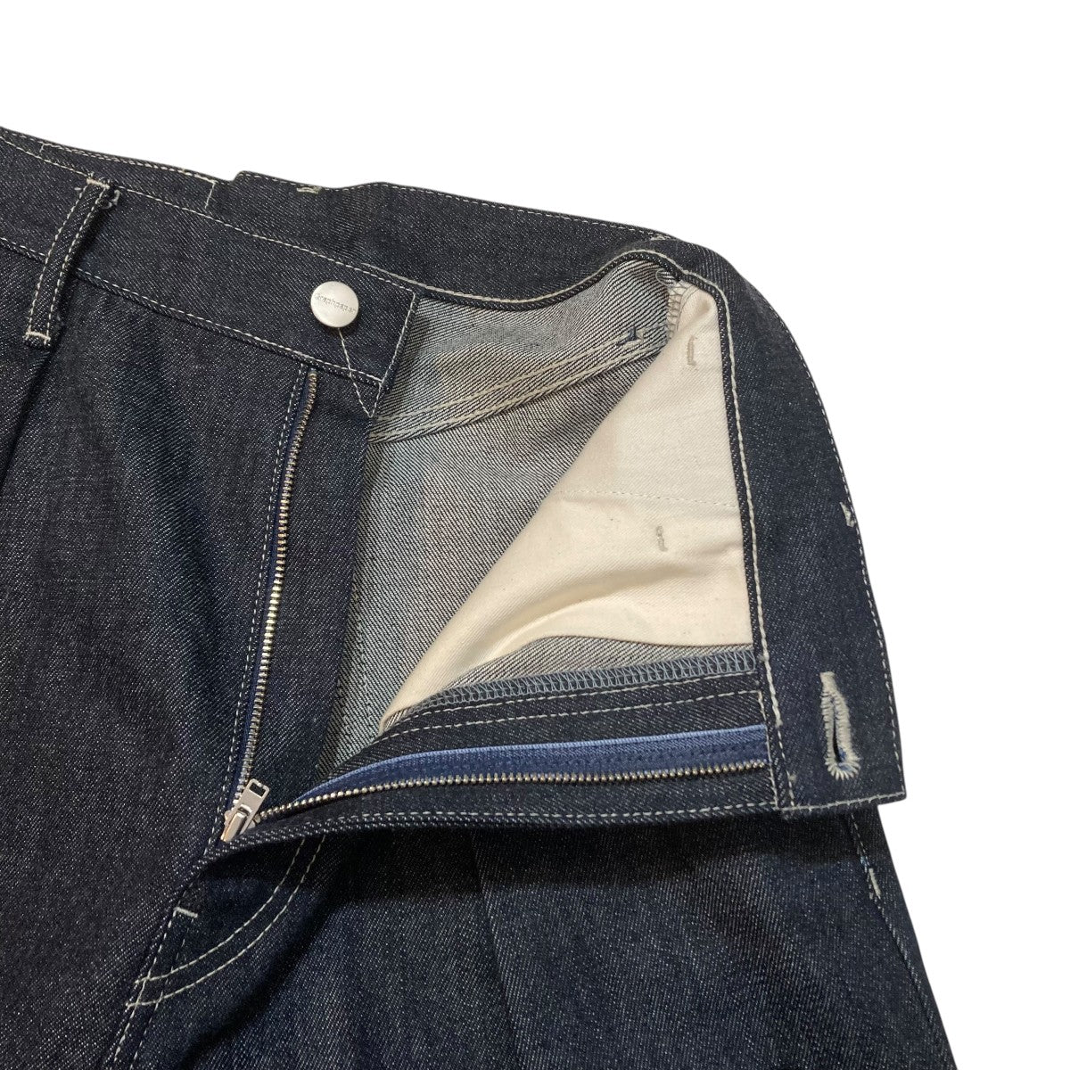 Graphpaper Selvage Denim Two Tuck Wide PantsデニムパンツGL261-40062RB 古着・中古-3枚目のアイテム画像