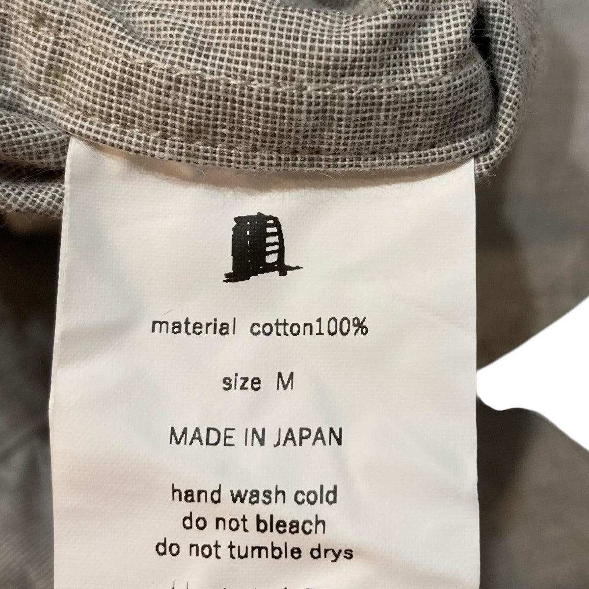 長袖シャツ