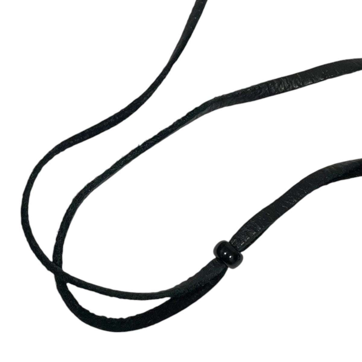 レザーフェザーネックレス Leather Feather Necklace