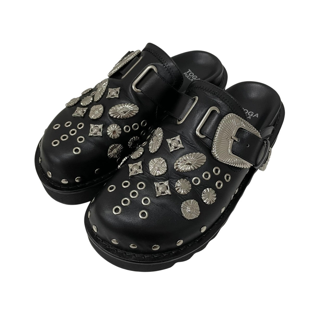 Eyelet Metal SabotサンダルAJ1058