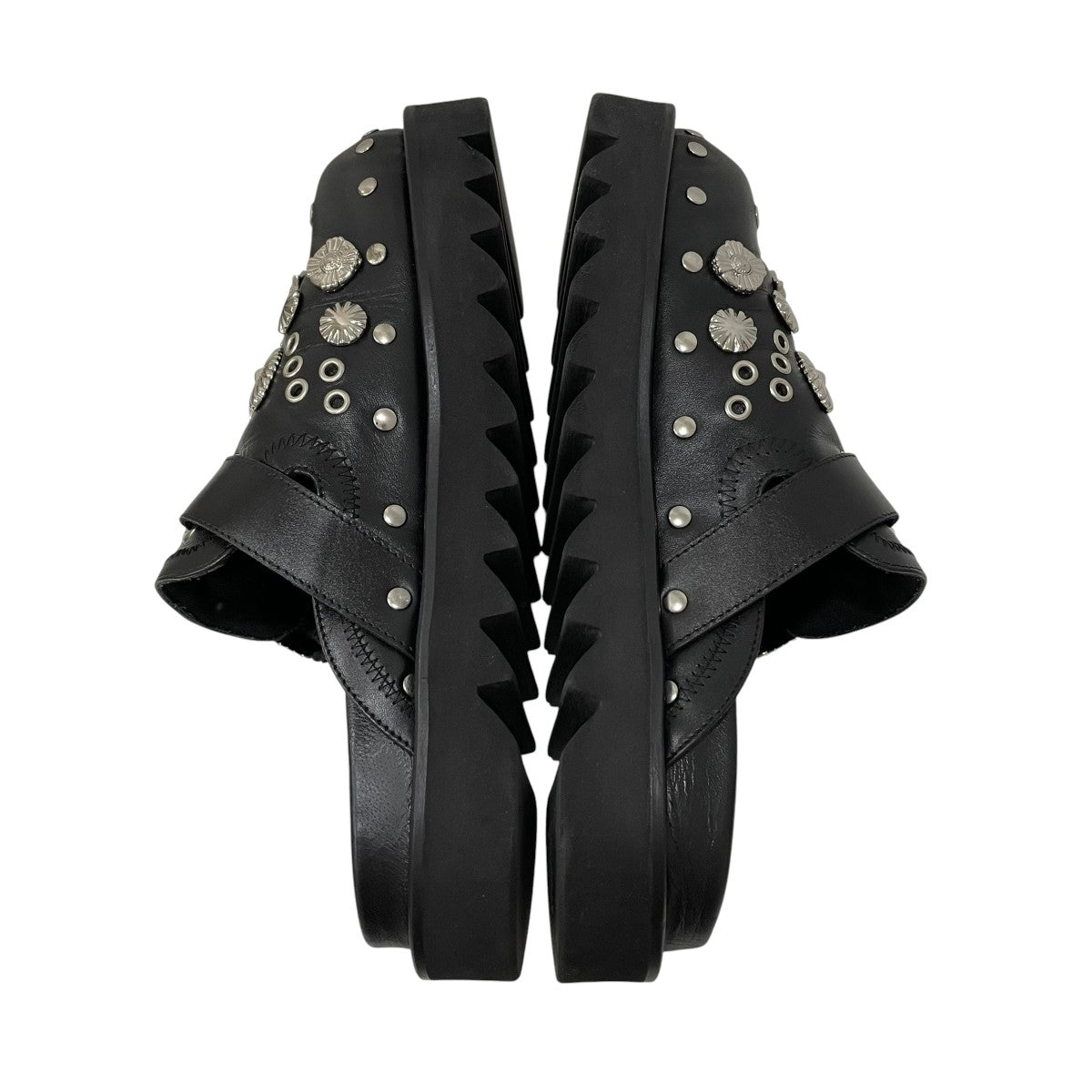 Eyelet Metal SabotサンダルAJ1058