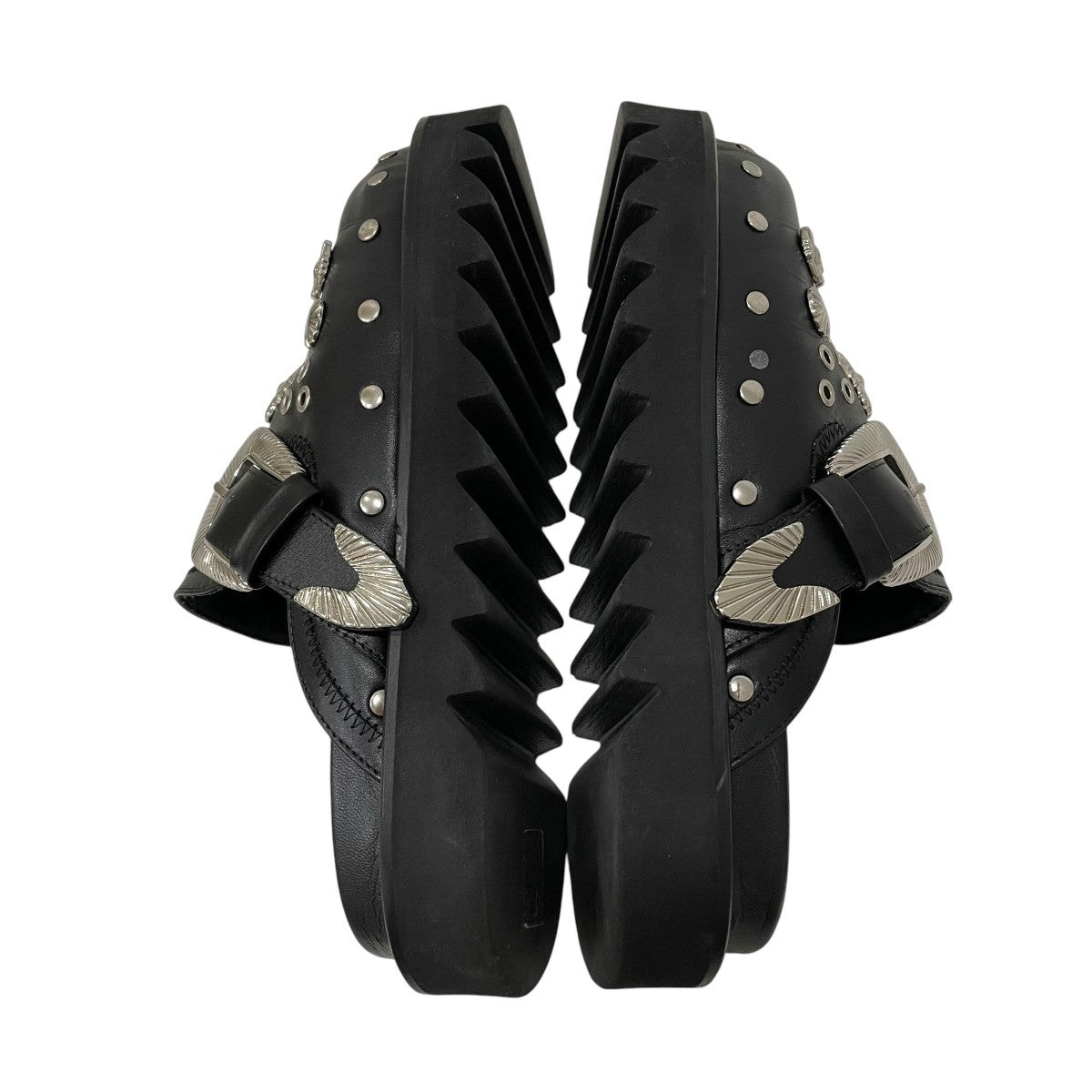 Eyelet Metal SabotサンダルAJ1058