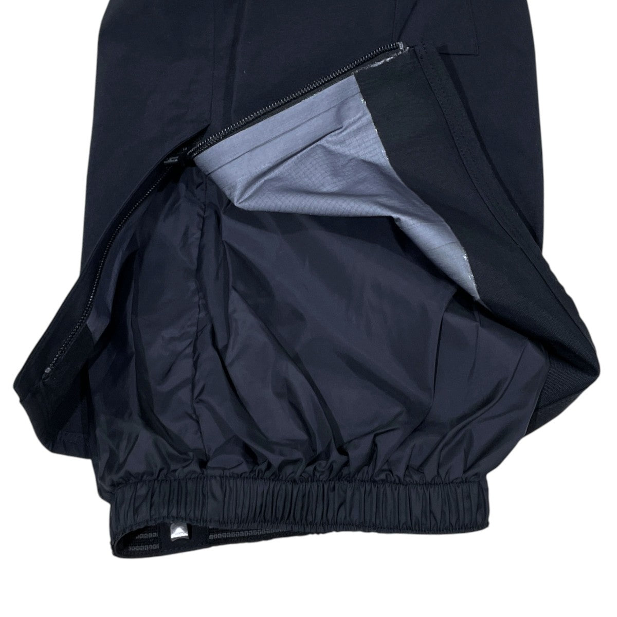ナイロンパンツ [ak] GORE-TEX 3L Hover Pant エーケー ゴアテックス プロ 3レイヤー ホバー パンツ 10023