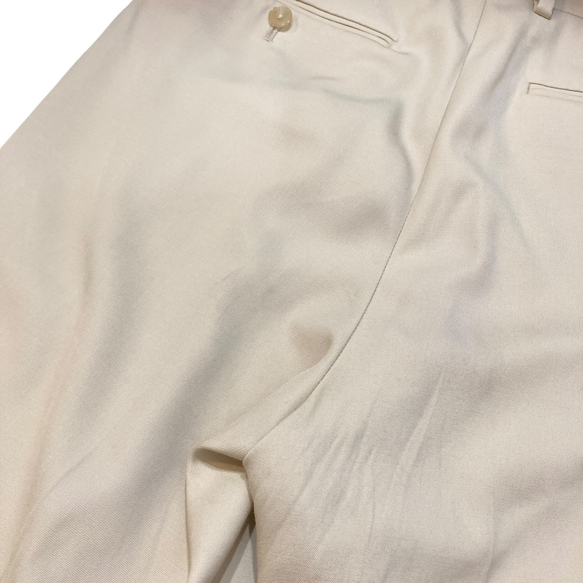 LIGHT WOOL TWO-TUCK SLACKSスラックスA24SP03MG