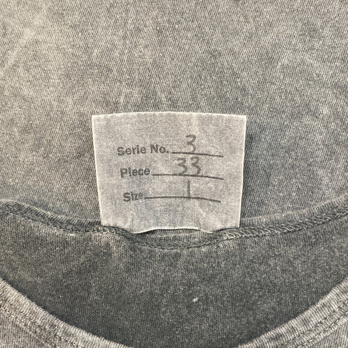 ノースリーブTシャツ