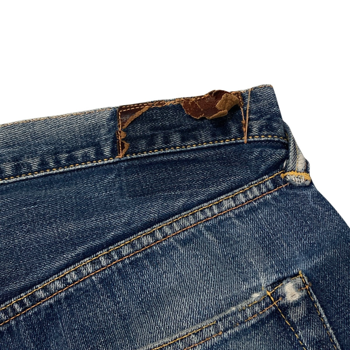 デニムパンツ