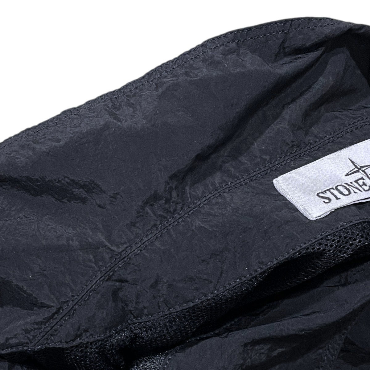 STONE ISLAND 24AW ジップアップナイロンシャツ NYLON METAL IN ECONYL OVERSHIRT ナイロン メタル イン エコニール オーバーシャツ 811511819 古着・中古-6枚目のアイテム画像
