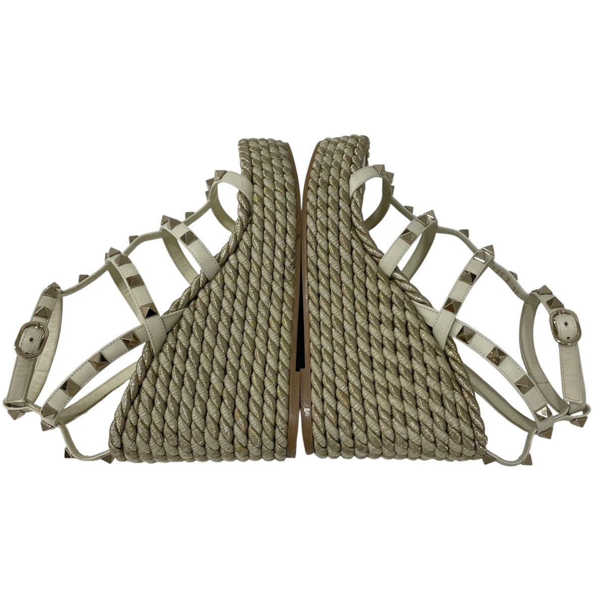 Rock stud wedge sandalsサンダルLA T F95
