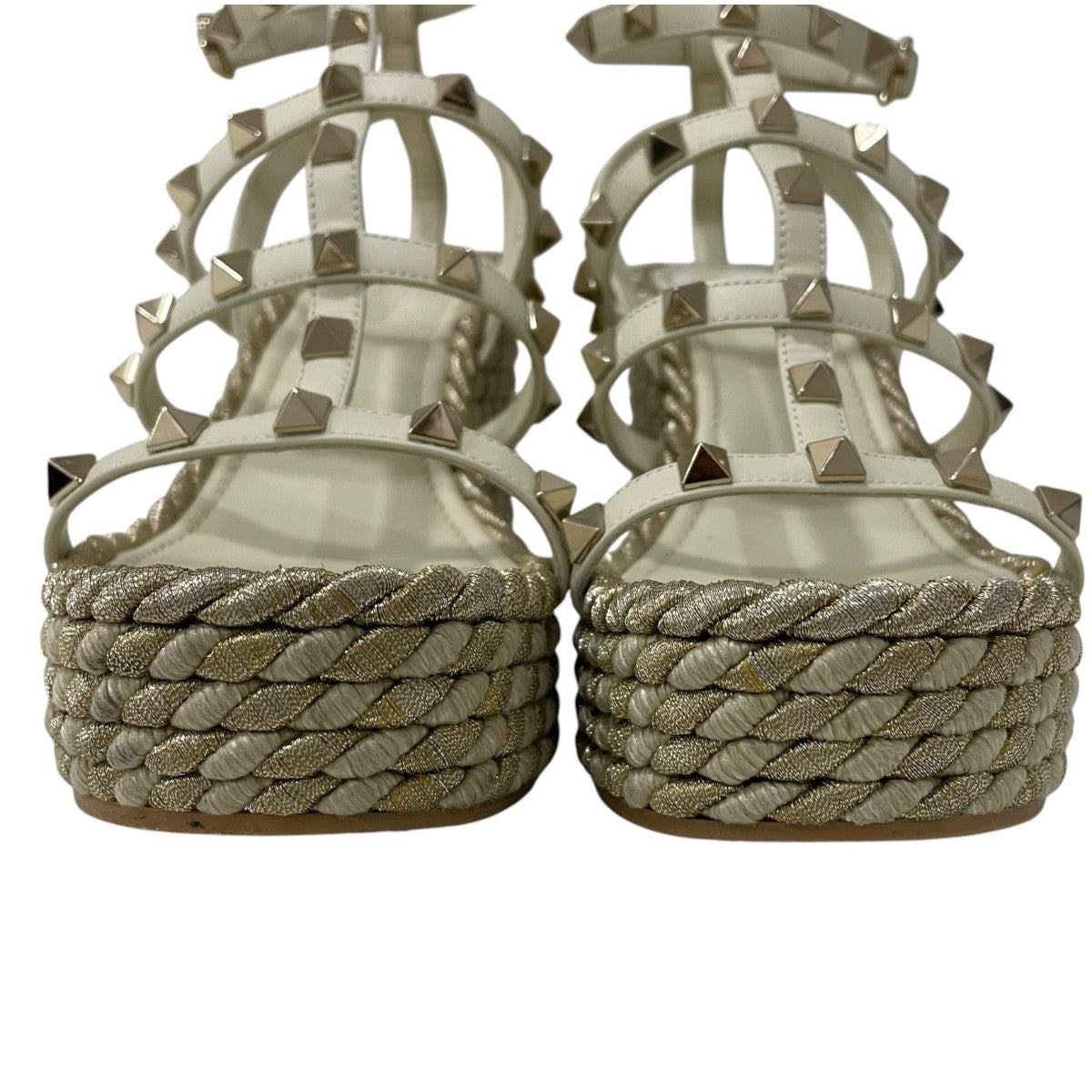 Rock stud wedge sandalsサンダルLA T F95