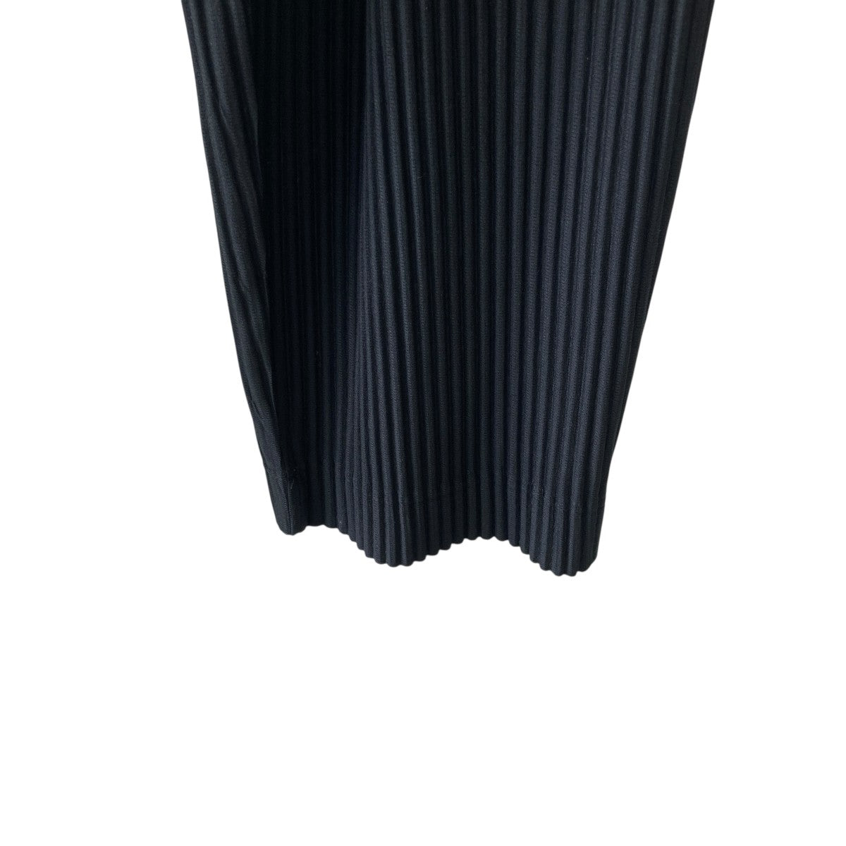 BASICSプリーツパンツHP55JF450