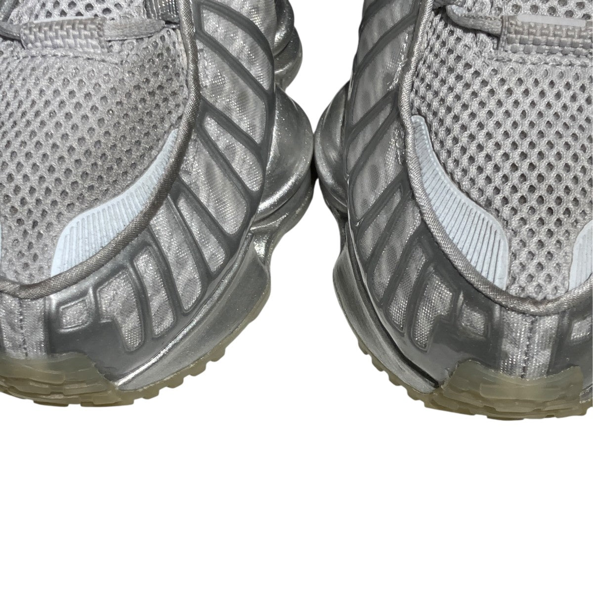 Shox TL Pure Platinum and Metallic SilverスニーカーAR3566-003