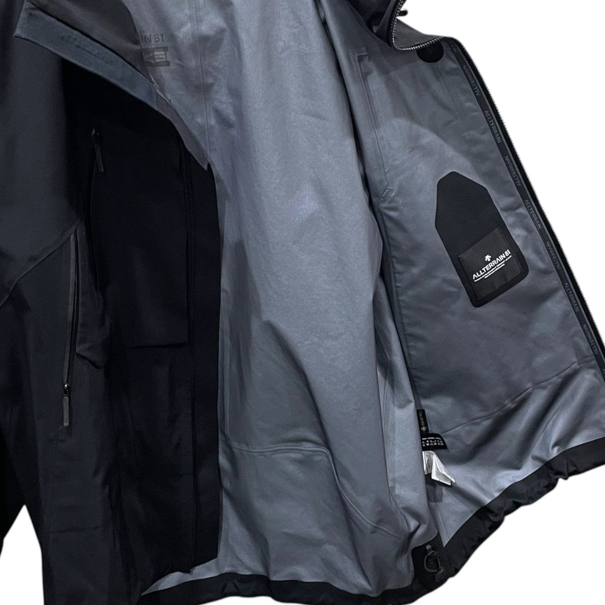 マウンテンパーカー GORE-TEX シェルジャケット ZENCHIKET（全地形） D05FWB02M