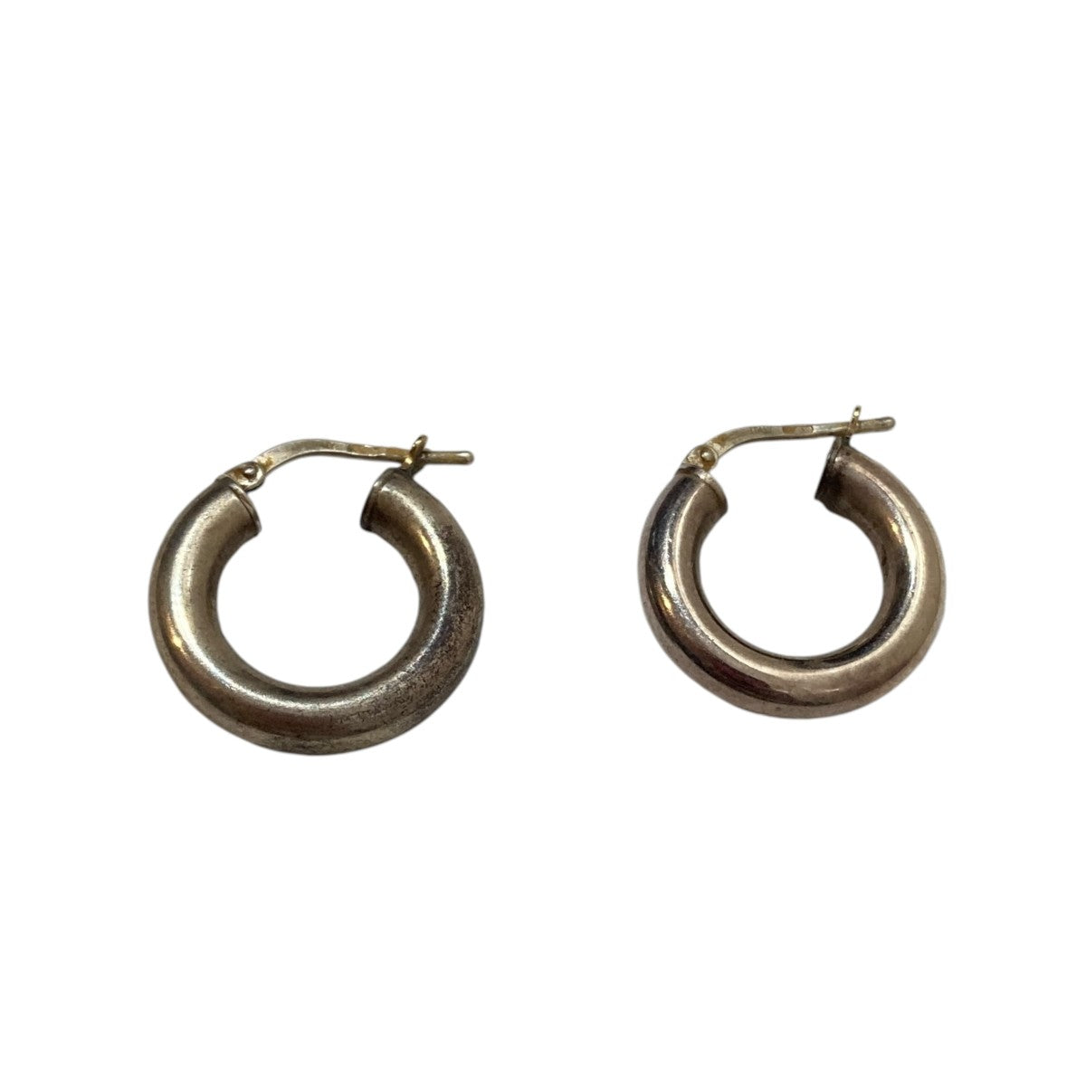 ピアス