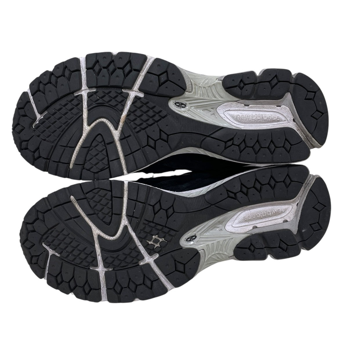 スニーカー 2002R GORE-TEX M2002RXD