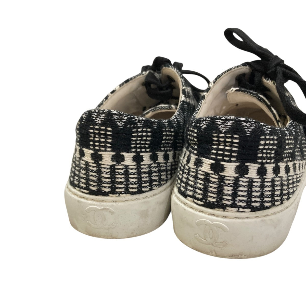 スニーカーIG31714