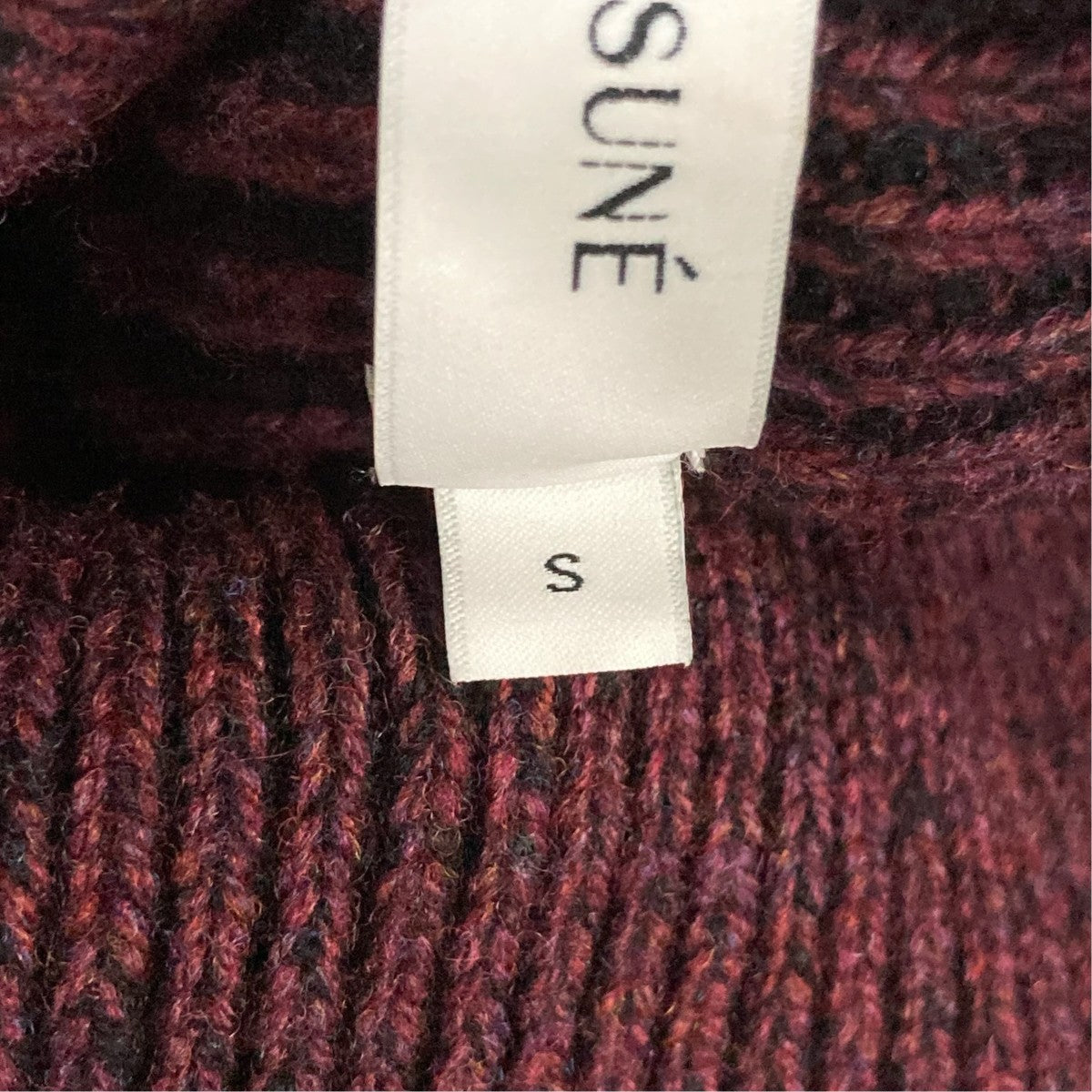 MAISON KITSUNE ハイネックニットJM00528KT1006 古着・中古-6枚目のアイテム画像