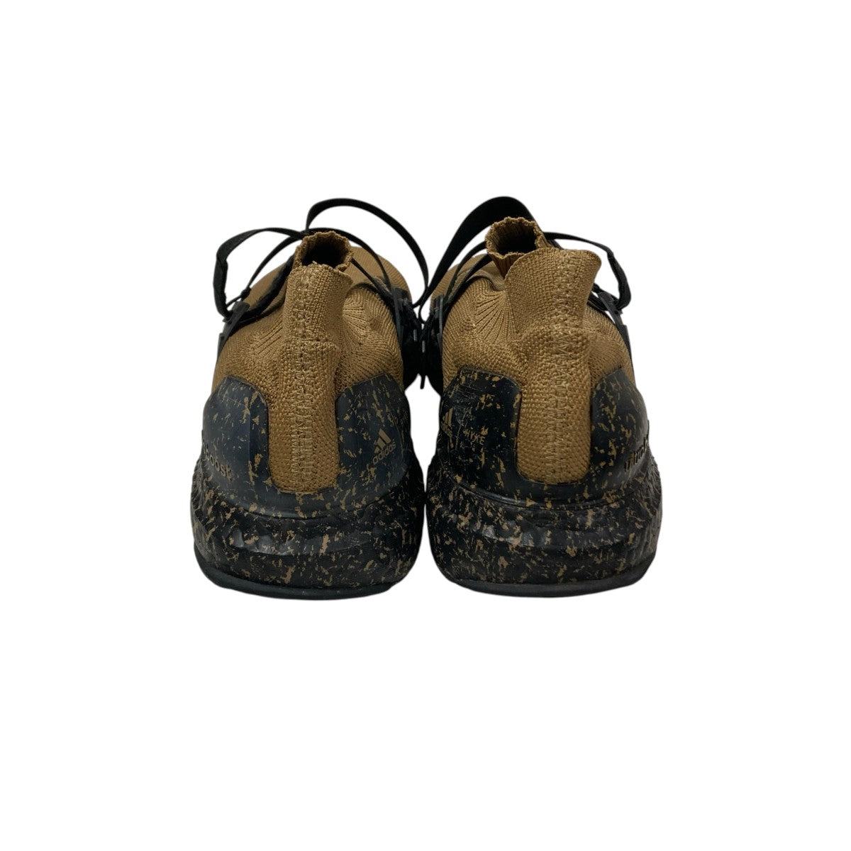 ULTRABOOSTスニーカーFV3906