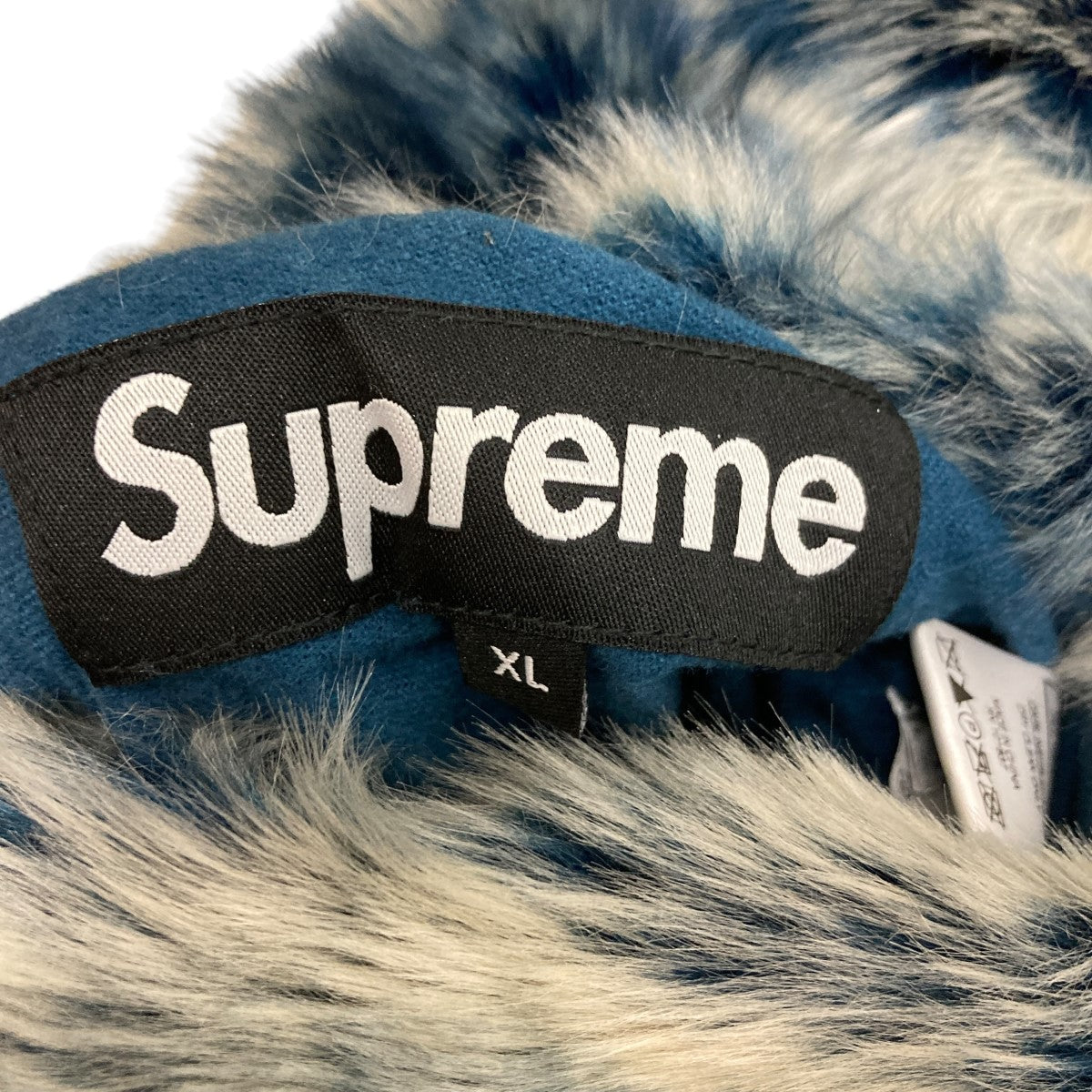 Supreme(シュプリーム) FauxFur Reversible Hooded Jacketリバーシブルフェイクファージャケット