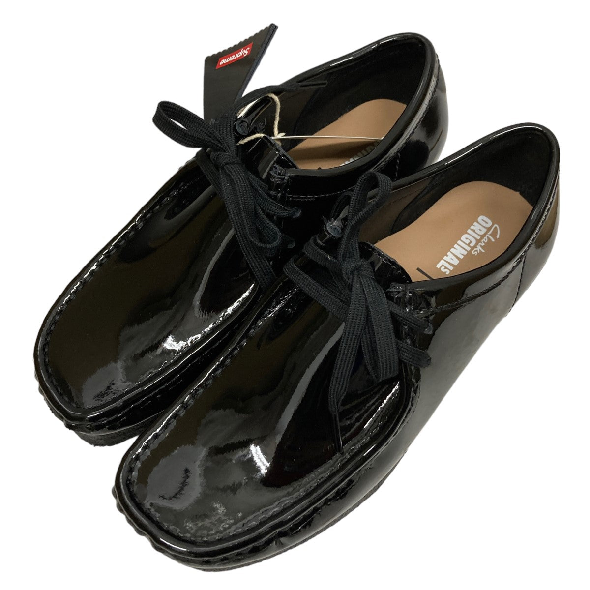 CLARKS×Supreme 24SSPatent Leather Wallabeeエナメルワラビーシューズ ブラック サイズ US  6.5｜【公式】カインドオルオンライン ブランド古着・中古通販【kindal】