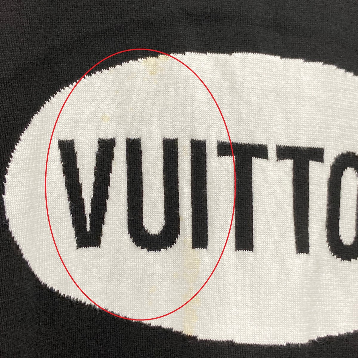 LOUIS VUITTON ロゴ半袖ニットRM221 JS5 HMN81W の古着・中古アイテム