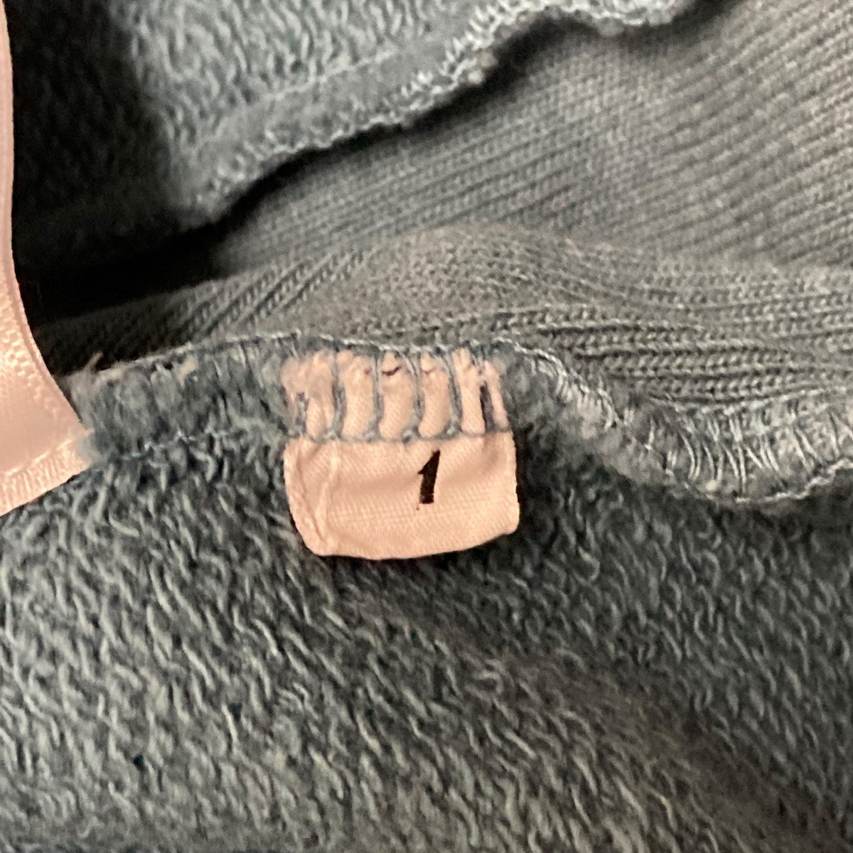 HOLY CLUB HOODIEロゴプリントクルーネックスウェット