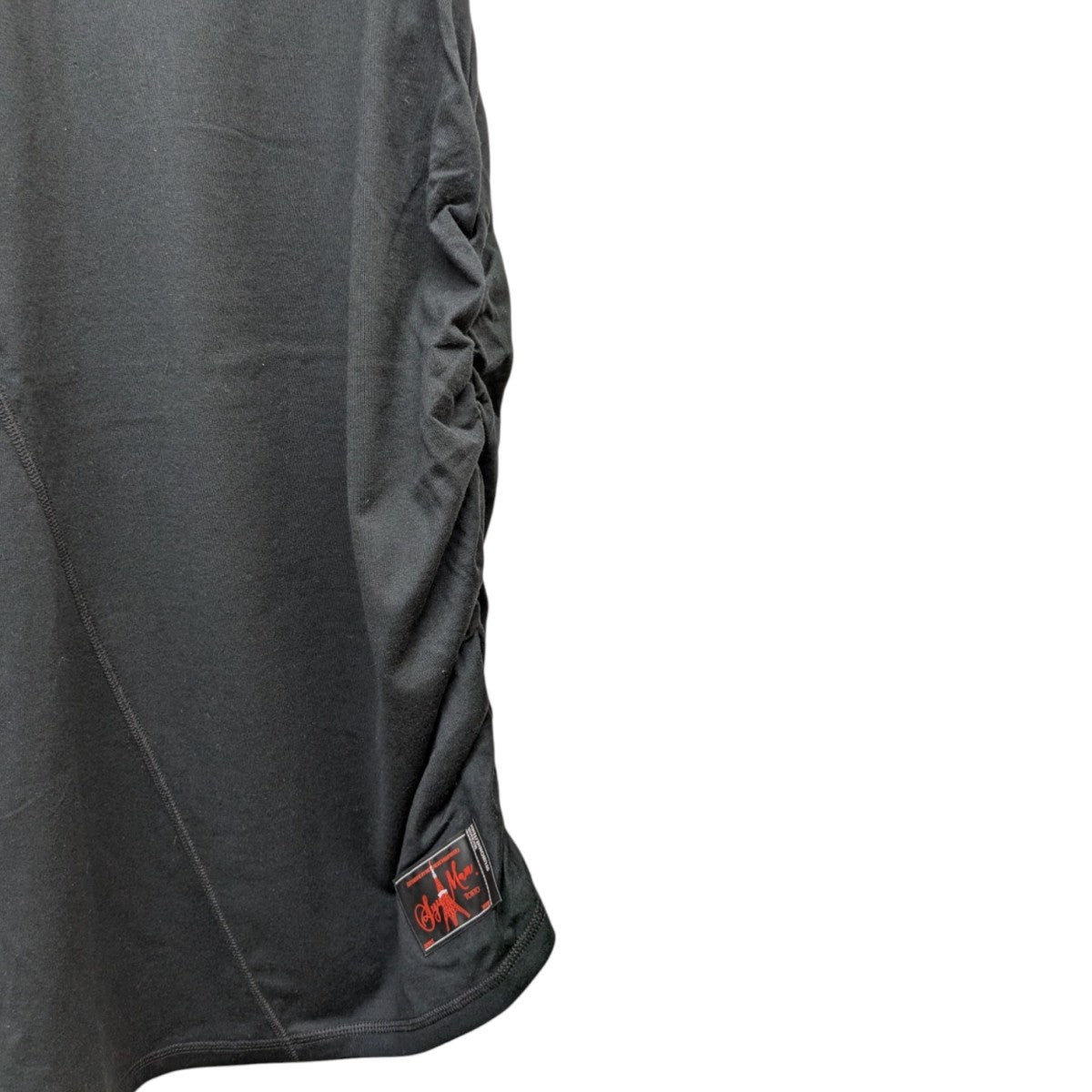 トップス syuman. SYUMAN．(シュウマン) 24SSTWISTED TANK TOPサイドギャザー