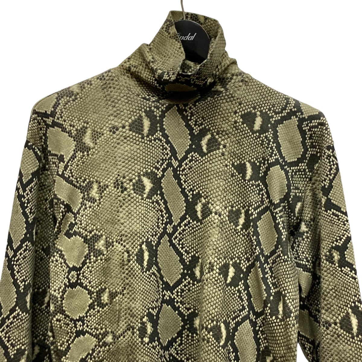 JOHN LAWRENCE SULLIVAN(ジョンローレンスサリバン) PYTHON PRINTED COTTON TURTLE NECK  TOPパイソン柄タートルネックカットソー